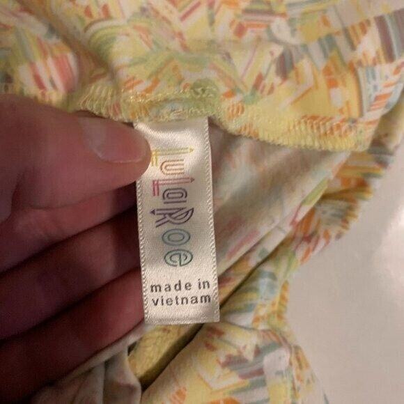 LulaRoe Tall & Curvy Leggings Pastel Geometric Full Length Large Tall - Picture 6 of 7